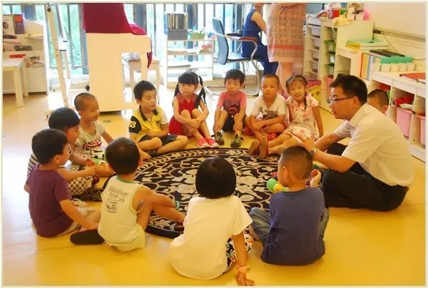 ��Ӥ��׷�������Σ��ж�һ·������