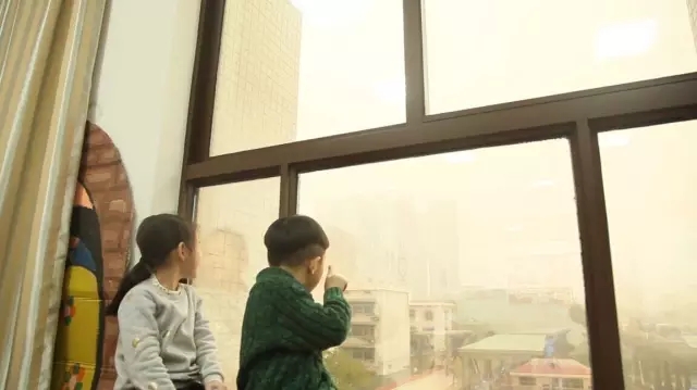 ��Ӥ���ȴ��������׶�԰���ú��ӳ����ྻ������