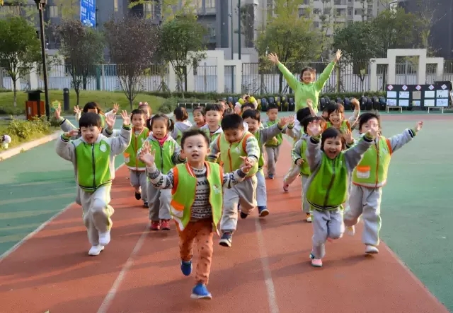 ���ܰɣ���ӤС���飡