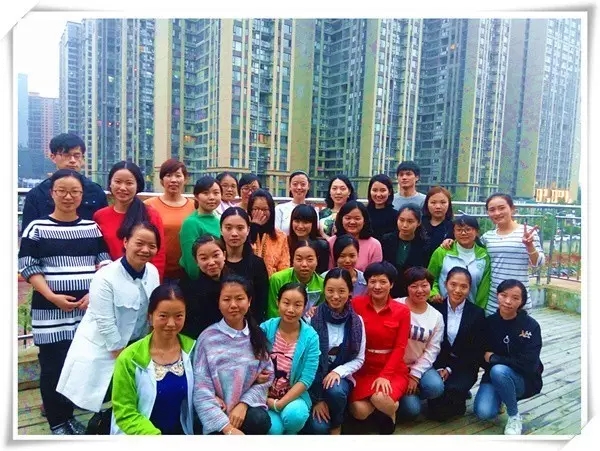 运智慧锦囊,促科研发展 ——万婴教育集团学前教育研究院“智囊团”成立