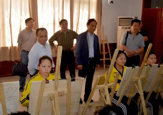 ��������ѧУ|ʡ��������ʦ����ְ�ɴ��쵼ݰ�ٵ���ָ��