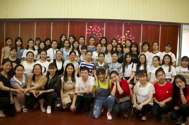 ����Ӥʵϰ45����һ�����������飿