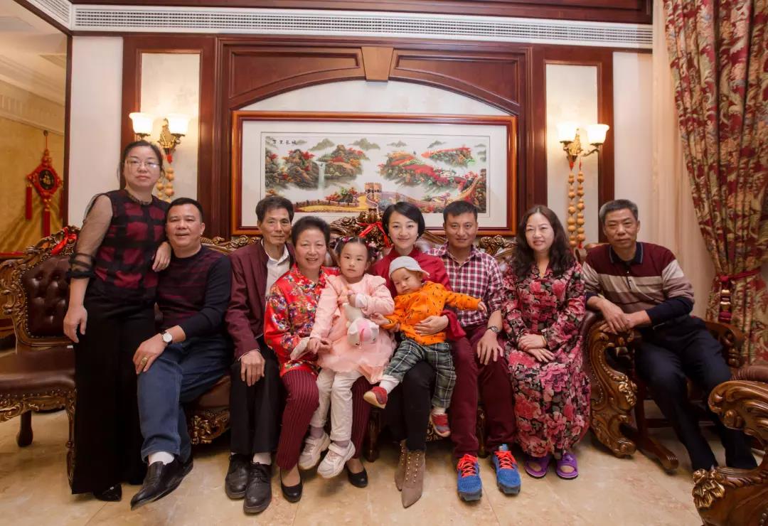 ��Ŷ���������ӽ�Ŀ��һ���ܹھ�������Ӥ�׶�԰����ŵ��ͥ