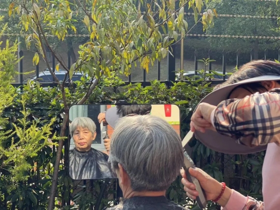 云图片