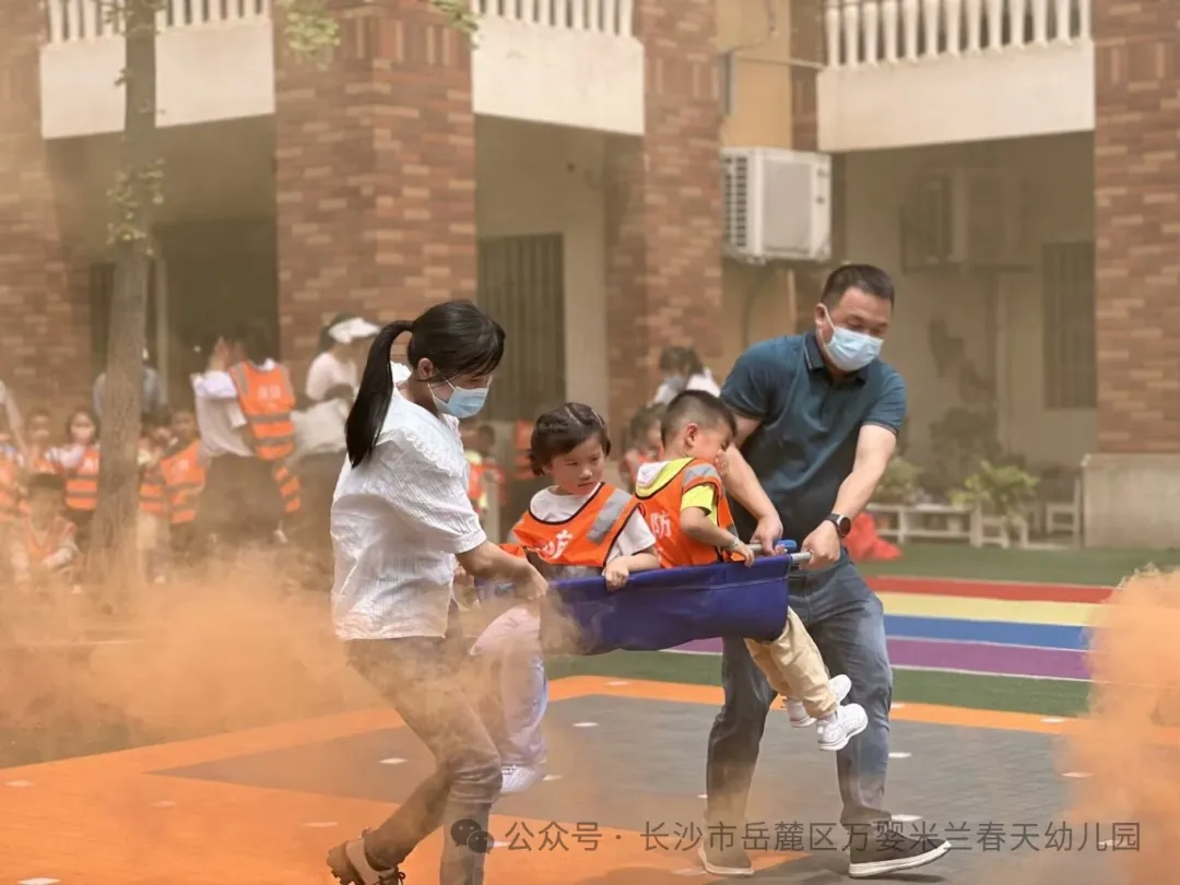 6c32f8a946d725bc4f38fef1eb1f9ed.jpg 图片