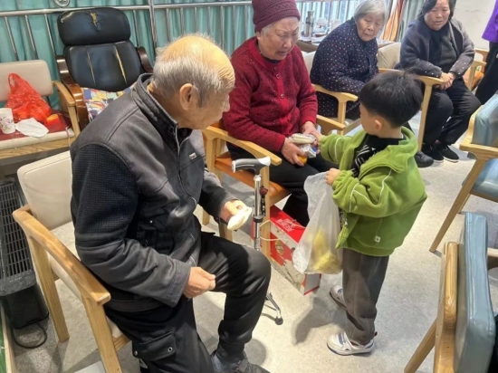 云图片