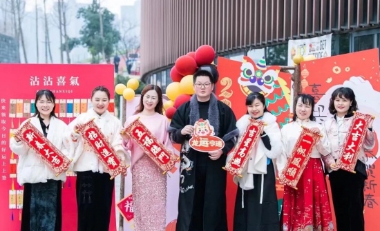 云图片