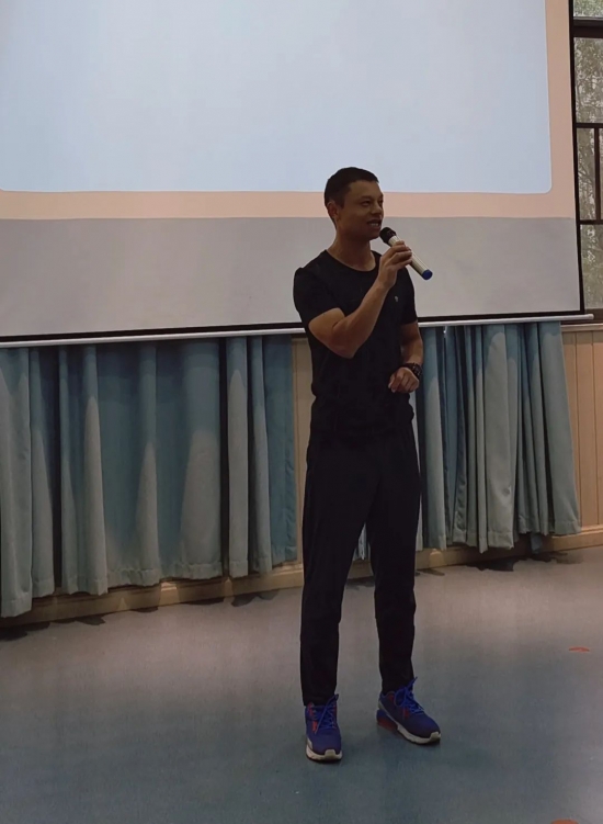 云图片