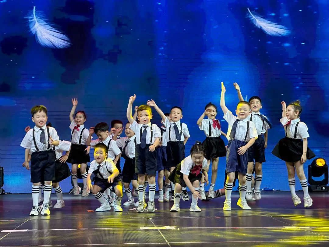 820350cd893c3de36fab928bd7714e5.jpg 图片