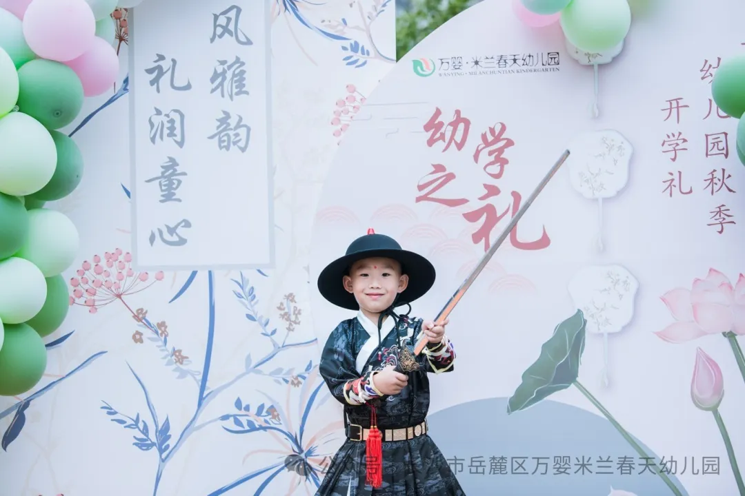 6c32f8a946d725bc4f38fef1eb1f9ed.jpg 图片