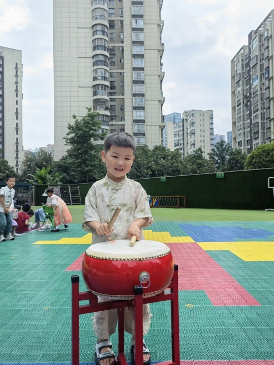 云图片