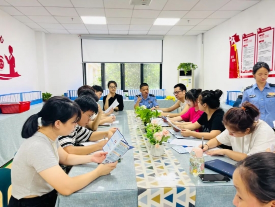 云图片