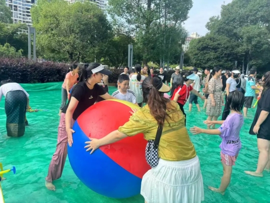云图片