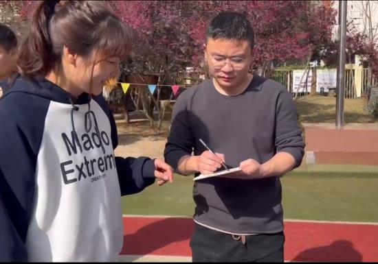 云图片