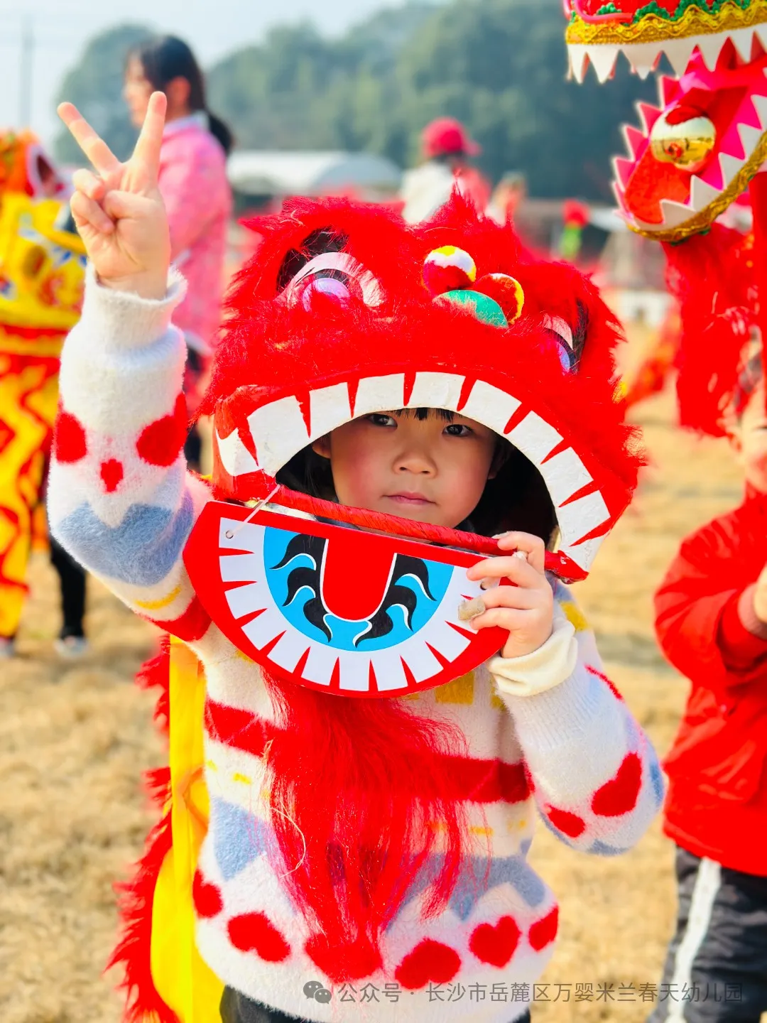 f13b9edd32e04ad3f0f584b57716690.jpg 图片