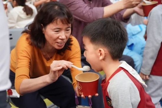 云图片