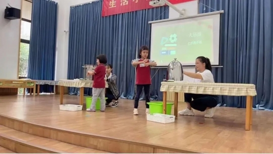 云图片