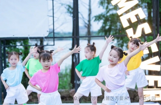云图片