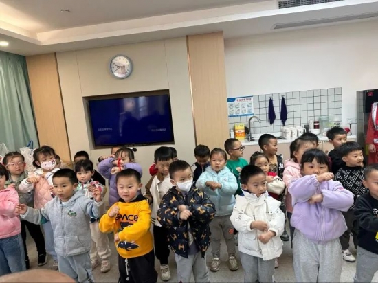 云图片