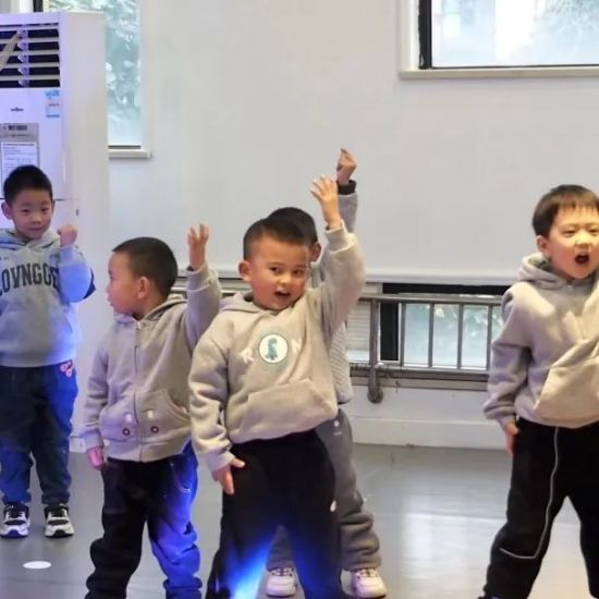 云图片
