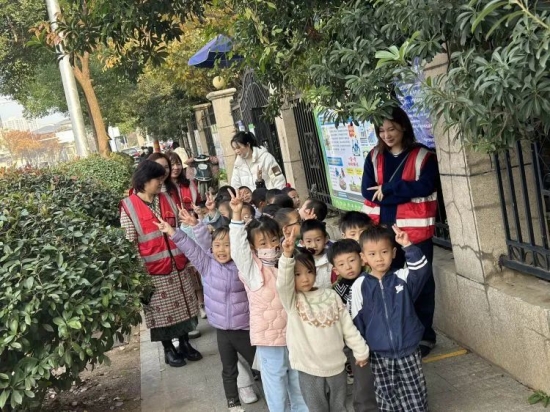 云图片