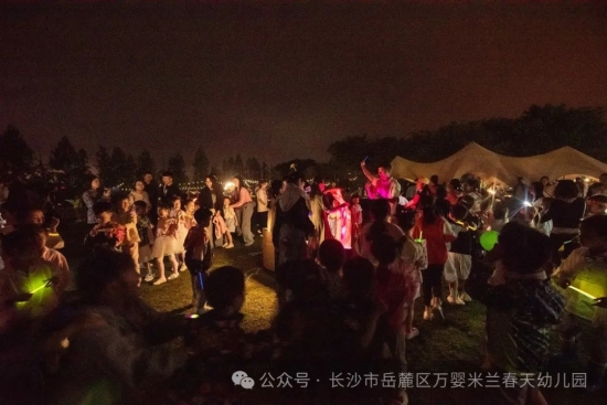 云图片