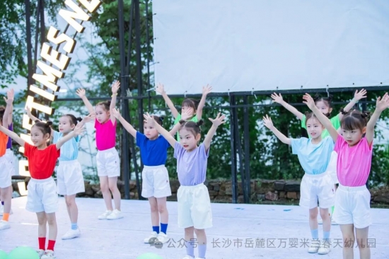 云图片